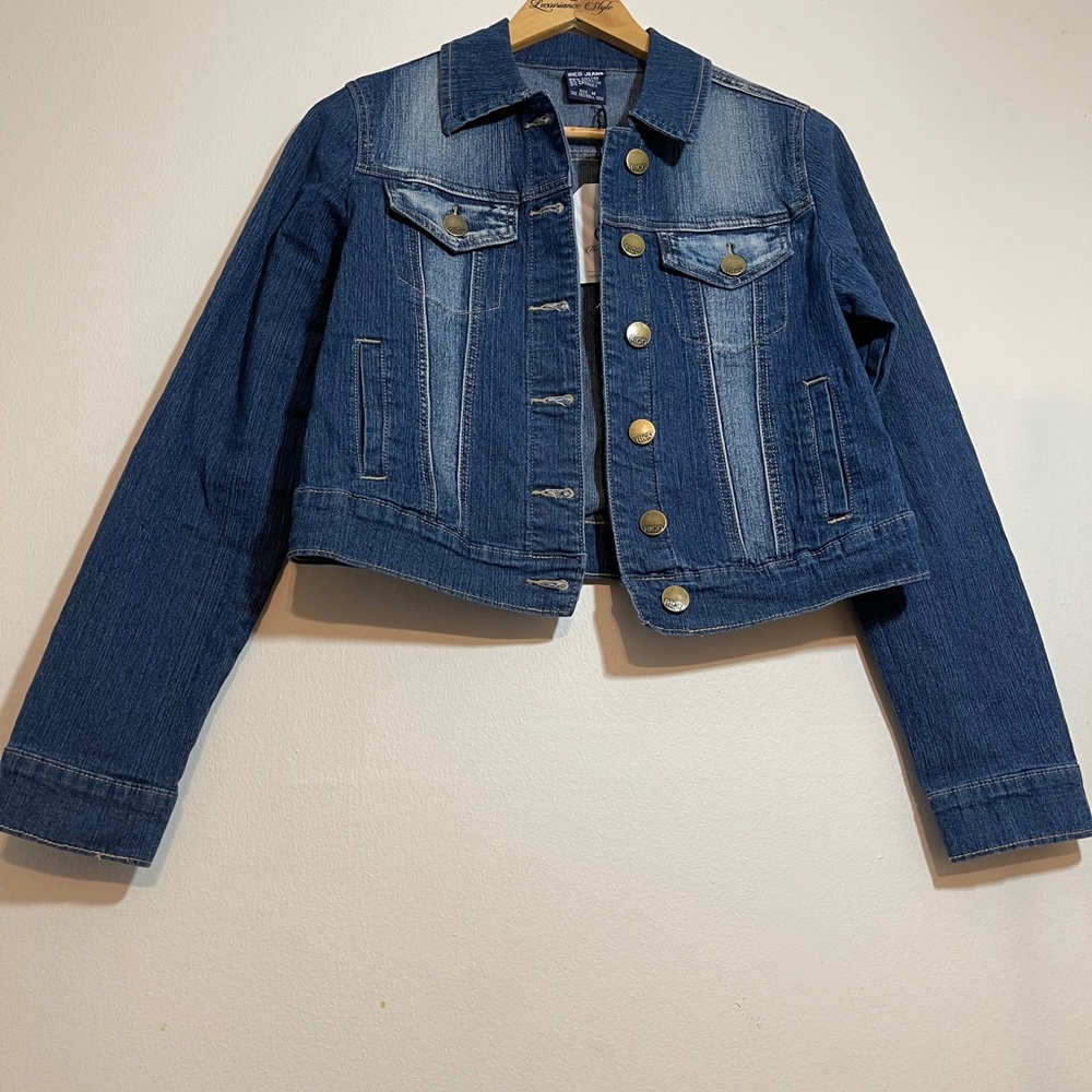 Cropped Jean Jacket - Picture 5 of 8